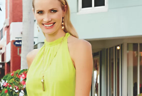 Woman shopping at Miromar Outlets